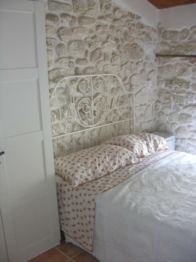 Ai Limiti • 67 • StoneHouse Palombaro Exterior foto